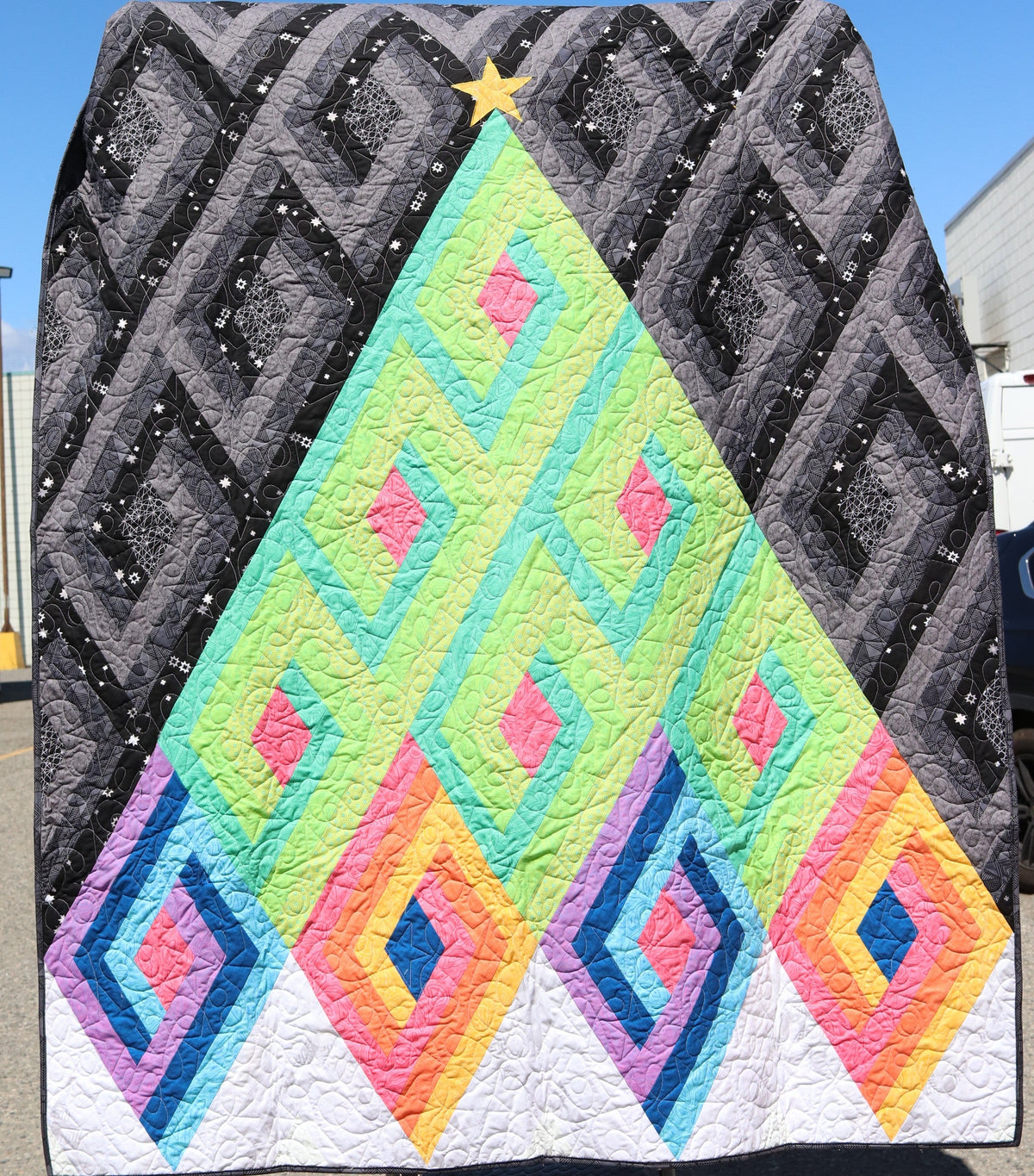 Store Sample- Twin Quilt- Christmas Tree
