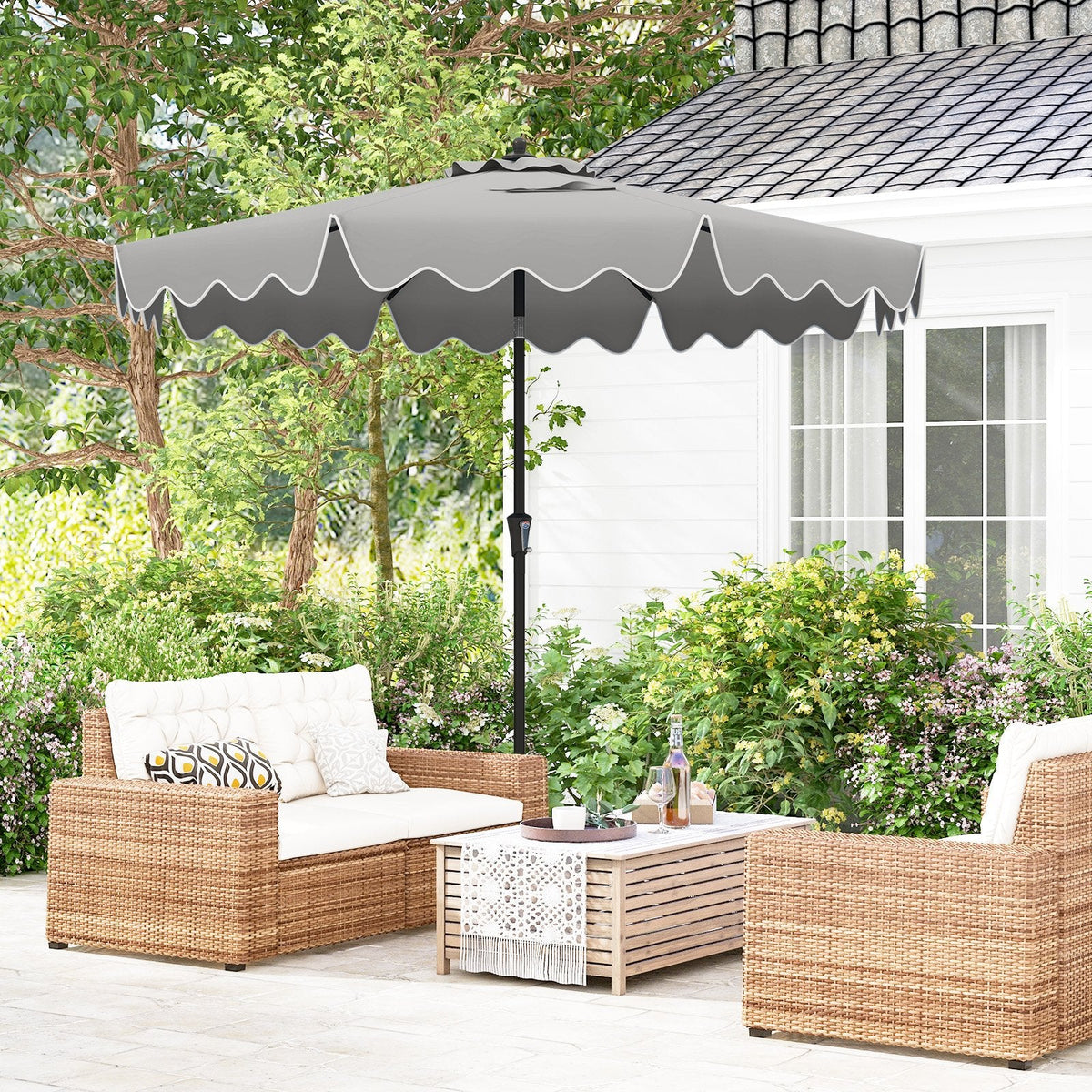 9 Feet Patio Umbrella with Crank Handle and Push Button Tilt-Gray