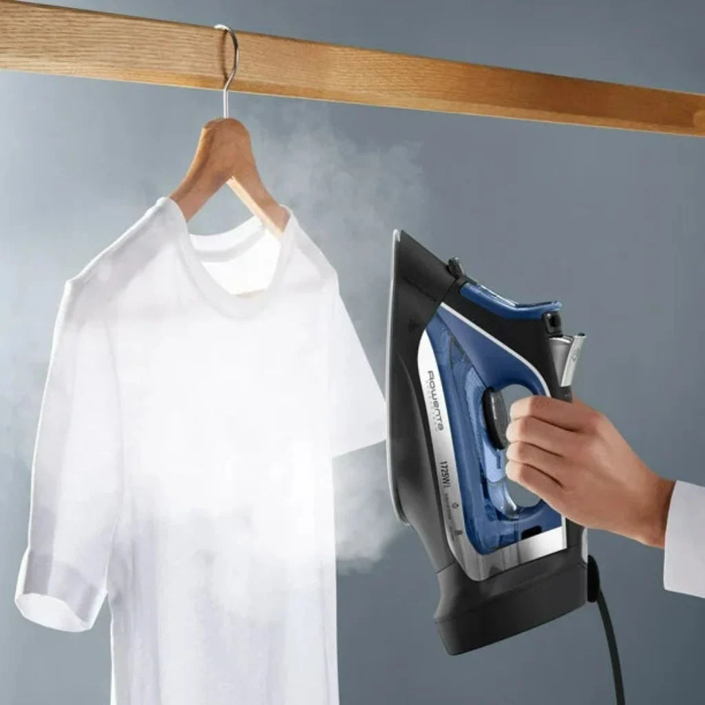 ROWENTA DW2464U1 Access Steam Retractable Cord Iron