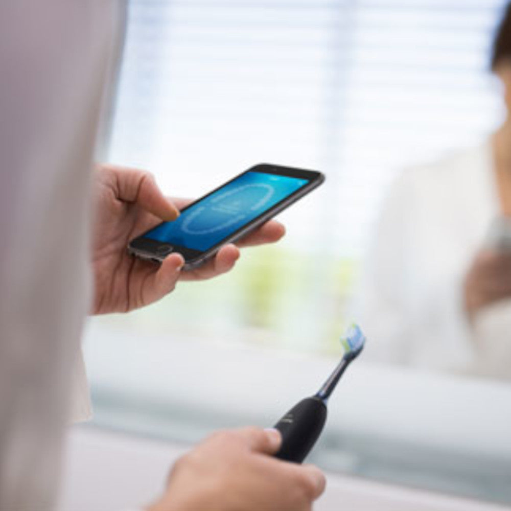 PHILIPS HX9902/66 SoniCare DiamondClean Smart Electric Toothbrush