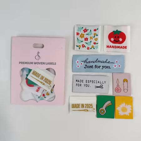 Quilt Labels - Assorted Woven Labels (8p)